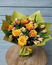 Букет цветов из:  Альстромерии и Розы в Мартемьяново