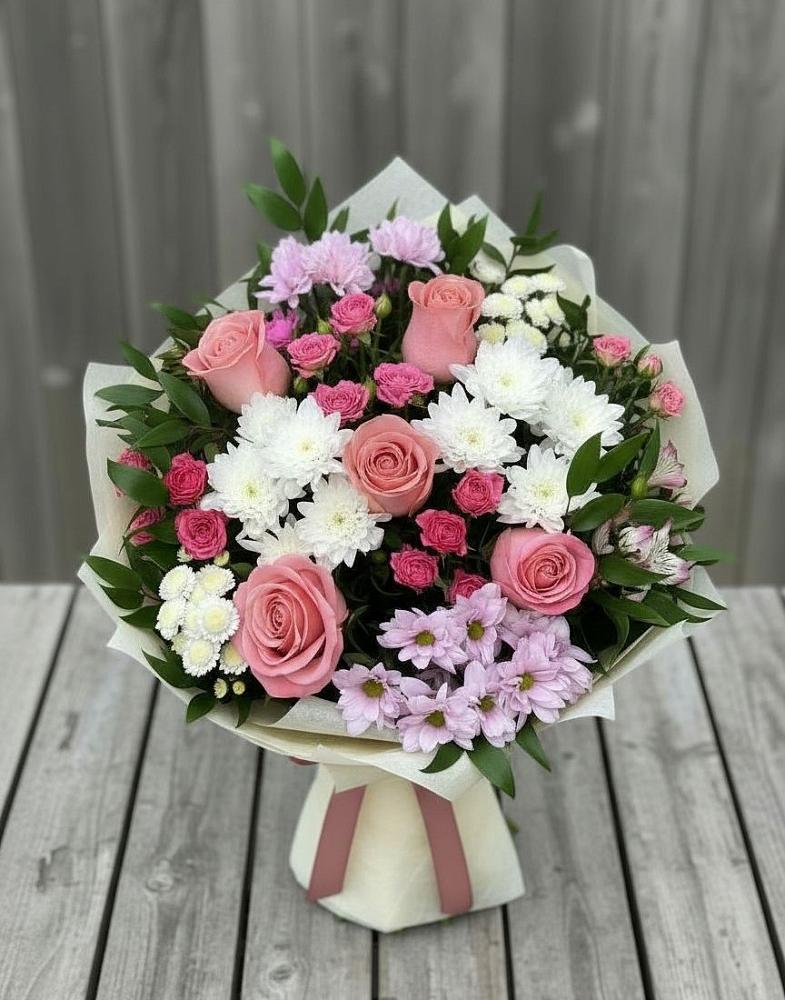 Букет цветов из: Альстромерии, Гвоздики, Розы и Хризантемы в Мартемьяново
