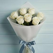 Букет 7 Белых роз Эдлесс Лав в Мартемьяново