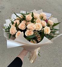 Букет Кремовые розы Латте в Мартемьяново
