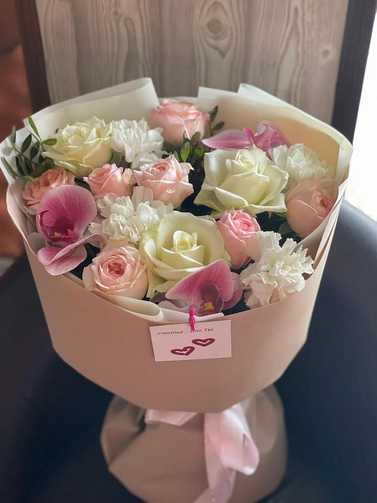 Букет цветов из: Орхидеи, Розы и Гвоздики в Мартемьяново