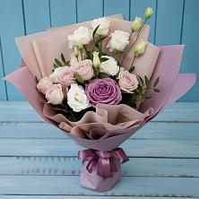 Букет цветов из:  Розы и Лизиантусы в Мартемьяново