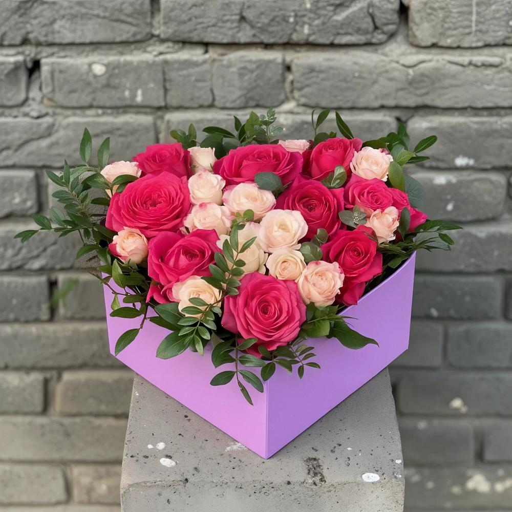 Цветочная композиция из Розы в коробке в Мартемьяново