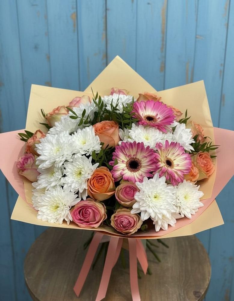 Букет цветов из: Розы, Герберы и Хризантемы в Мартемьяново