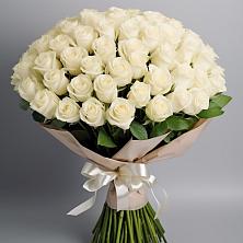 Букет 101 беля роза Белоснежка в Мартемьяново
