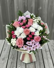 Букет цветов из:  Альстромерии, Гвоздики, Розы и Хризантемы в Мартемьяново