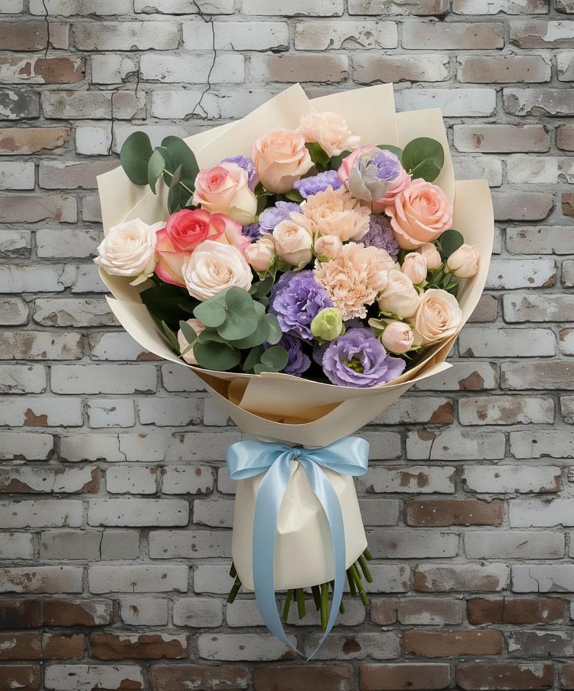 Букет цветов из: Розы, Лизиантусы и Гвоздики в Мартемьяново