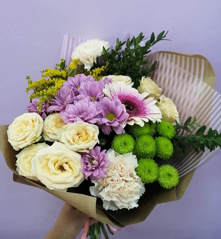 Букет цветов из: Хризантемы, Розы, Гвоздики и Герберы в Мартемьяново