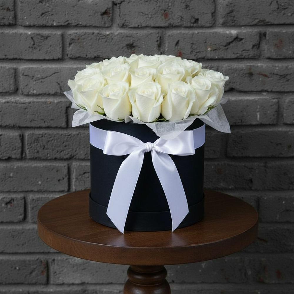 Цветочная композиция из Розы в шляпной коробке в Мартемьяново