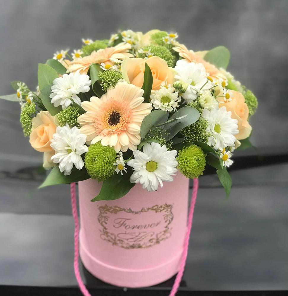 Цветочная композиция из Розы, Герберы и Хризантемы в шляпной коробке в Мартемьяново