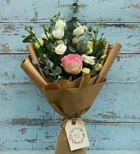 Букет цветов из:  Розы и Лизиантусы в Мартемьяново